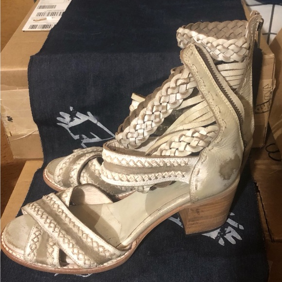 ⛔️ SOLD ⛔️ - Picture 3 of 5